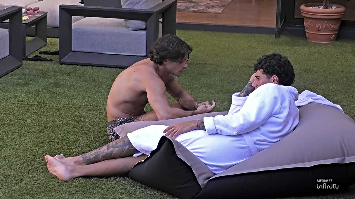 giacomo gallani si confida con roncaccia al grande fratello vip sento qualcosa per megan da Ilsipontino.net giacomo gallani si confida con roncaccia al grande fratello vip sento qualcosa per megan