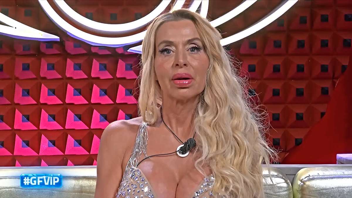Valeria Marini al GF Vip confessa