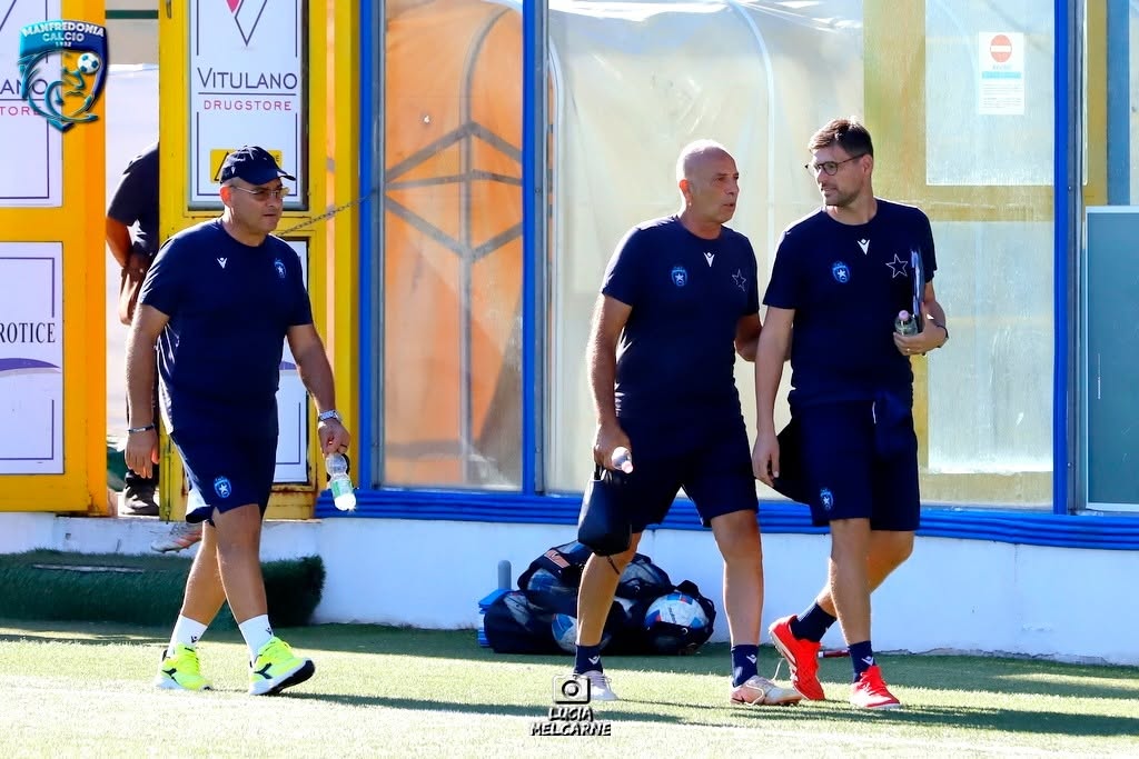 manfredonia bisceglie caos nel sottopassaggio 8 giornate al preparatore atletico biscegliese da Ilsipontino.net manfredonia bisceglie caos nel sottopassaggio 8 giornate al preparatore atletico biscegliese